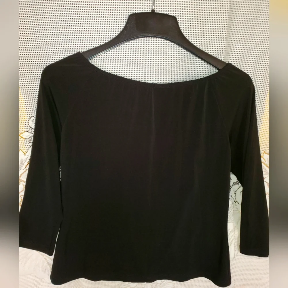 EUC Baranda Cowl Neck Blouse With Brooch - Picture 5 of 5